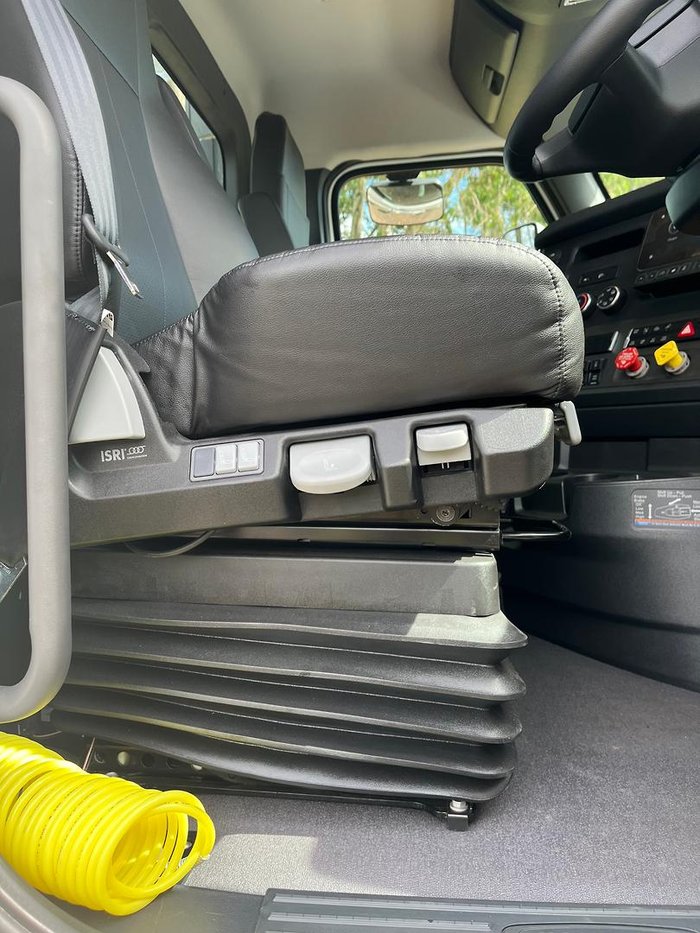 2024 Freightliner Cascadia 116 White