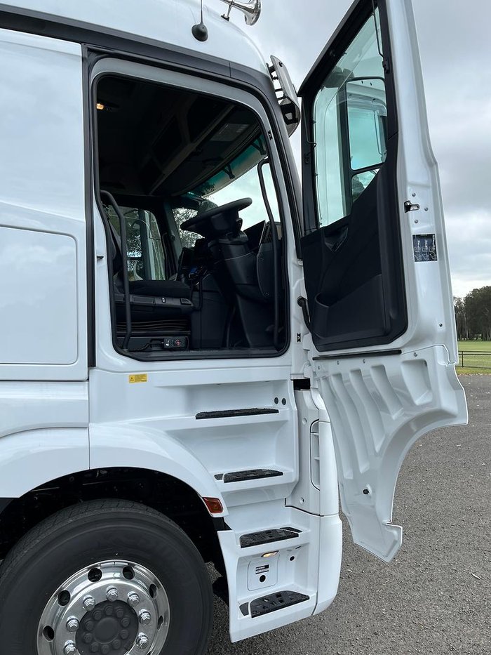 2024 Mercedes-Benz Actros 2663 White