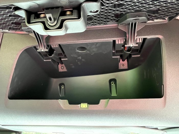 2024 Freightliner Cascadia 126 Tipper White