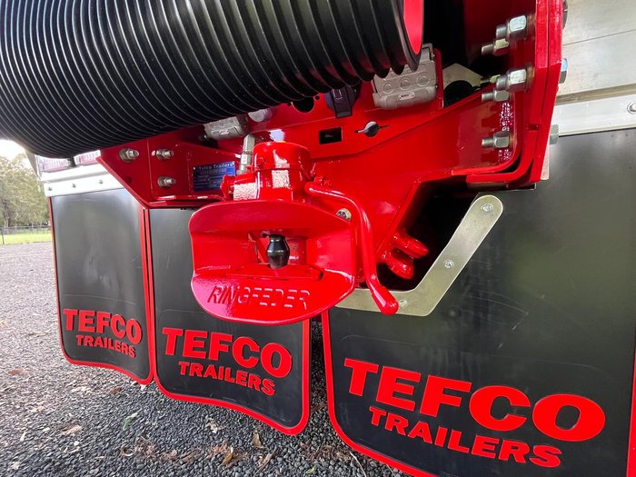 2024 Freightliner Cascadia 126 Tipper White