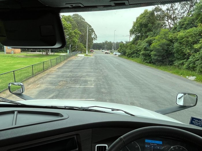 2024 Freightliner Cascadia 126 Tipper White