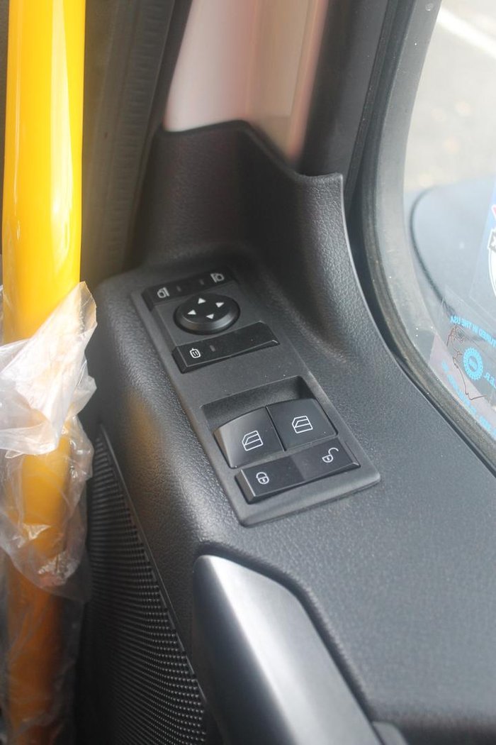 2024 Freightliner Cascadia 126 White