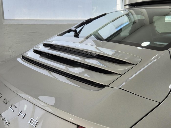 2013 Porsche 911 Carrera