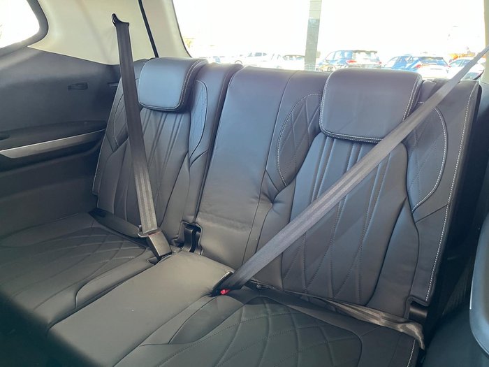 2025 LDV D90 Executive