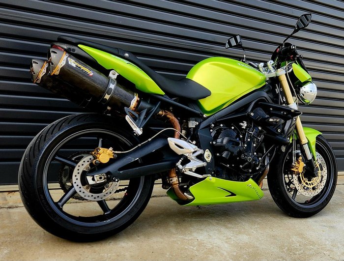 2008 Triumph Street Triple 675 Street Triple Green