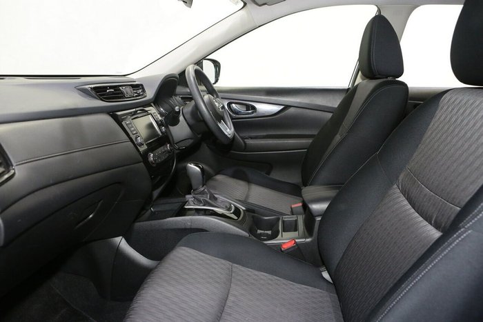 2021 Nissan X-TRAIL ST