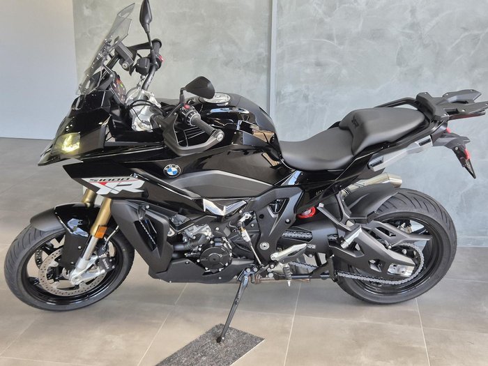 2025 BMW S 1000 XR S 1000 Black