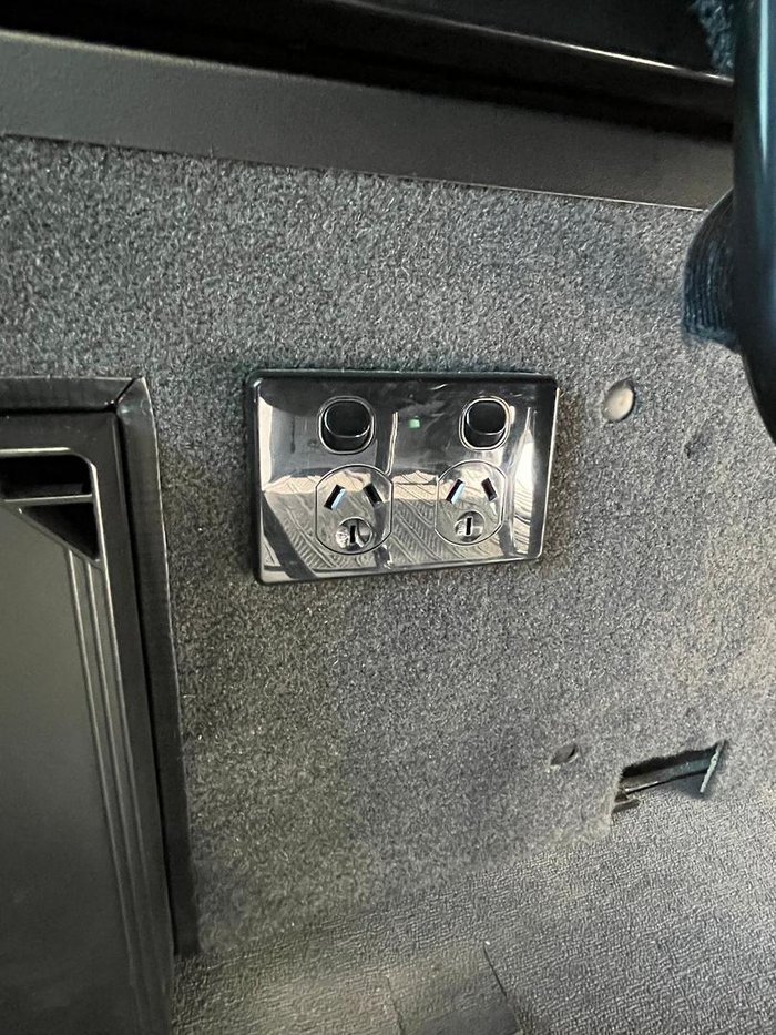 2025 Freightliner Cascadia 126 White