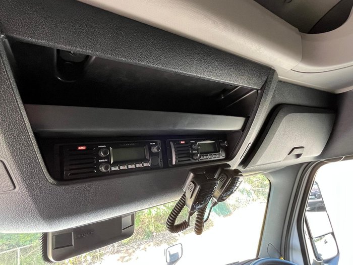 2025 Freightliner Cascadia 126 White