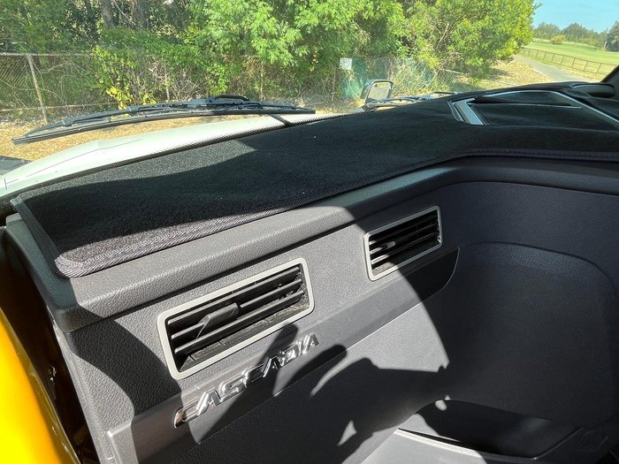 2025 Freightliner Cascadia 126 White