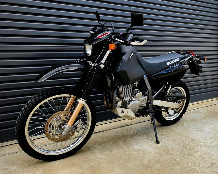 2021 Suzuki DR650SE DR Black
