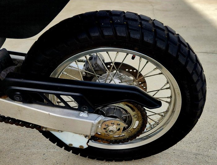 2021 Suzuki DR650SE DR Black