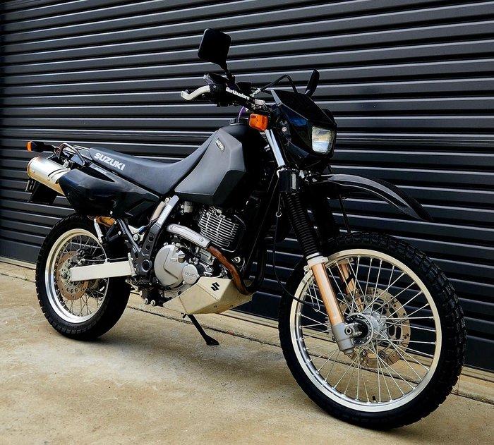 2021 Suzuki DR650SE DR Black