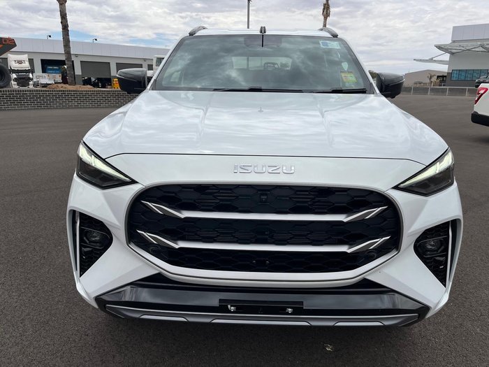 2025 Isuzu MU-X LS-T