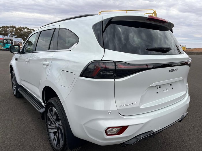 2025 Isuzu MU-X LS-T