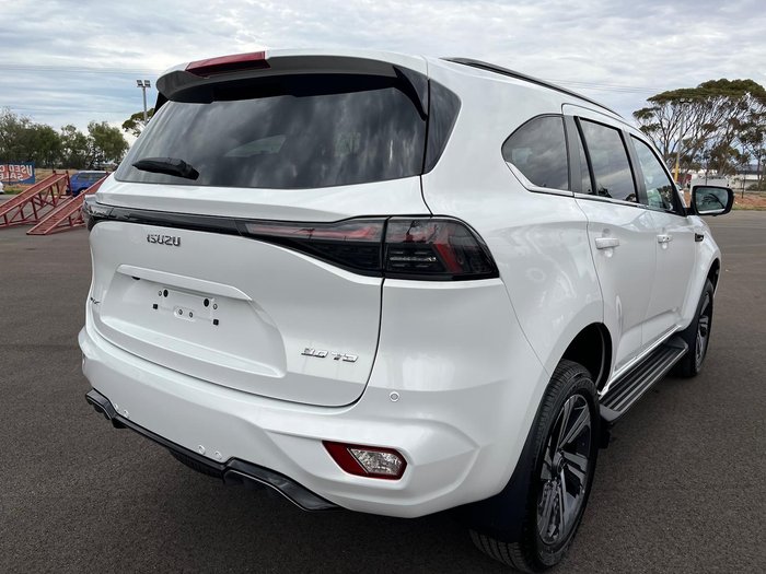 2025 Isuzu MU-X LS-T