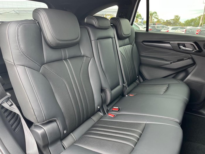 2025 Isuzu MU-X LS-T