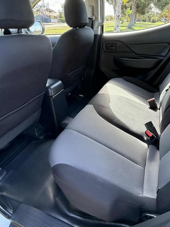 2021 Mitsubishi Triton GLX