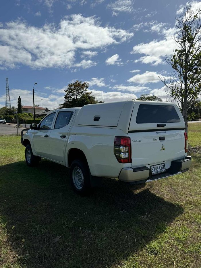2021 Mitsubishi Triton GLX