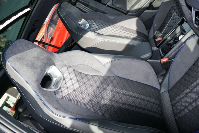 2025 Volkswagen Tiguan 150TSI R-Line