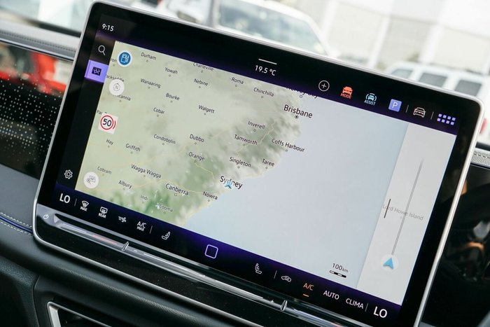 2025 Volkswagen Tiguan 150TSI R-Line