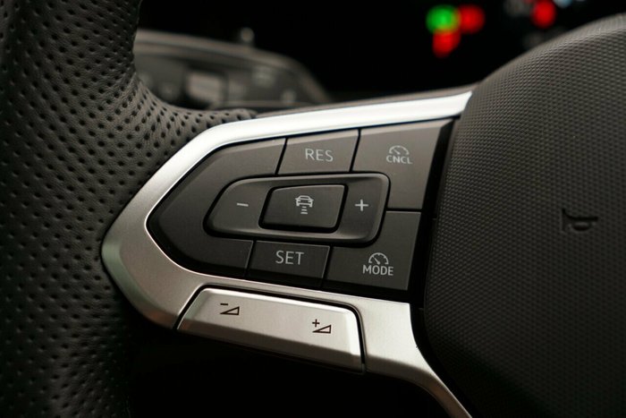 2025 Volkswagen Tiguan 150TSI R-Line