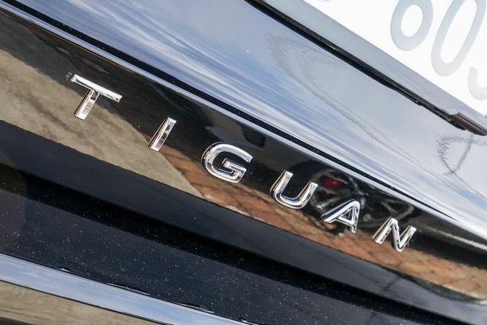 2025 Volkswagen Tiguan 150TSI R-Line