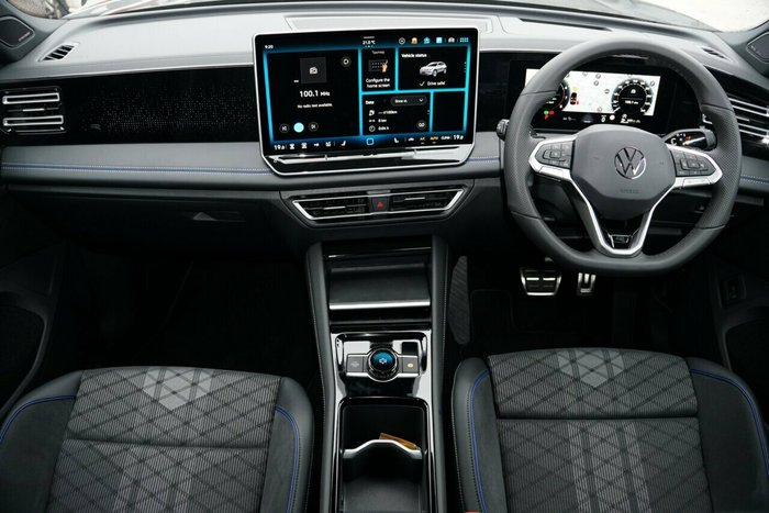 2025 Volkswagen Tiguan 150TSI R-Line