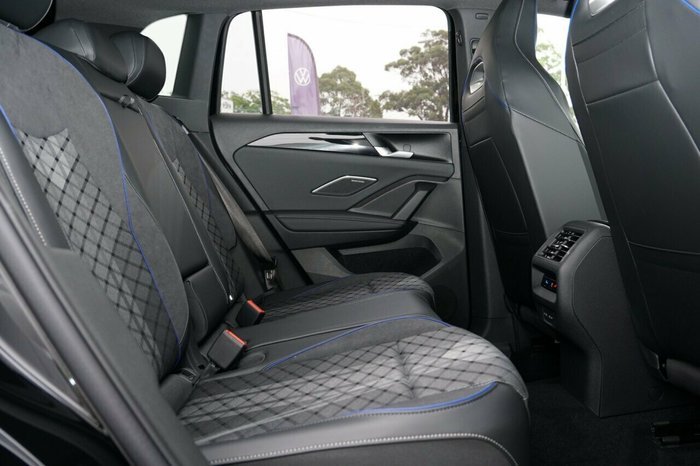 2025 Volkswagen Tiguan 150TSI R-Line