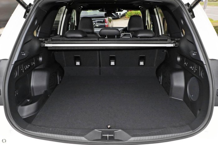 2025 Subaru Forester Hybrid Touring S6 MY26 AWD Crystal White