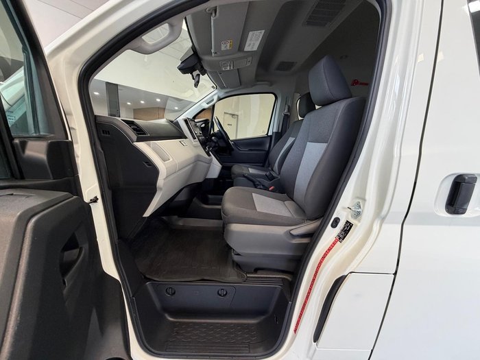 2019 Toyota Hiace Commuter