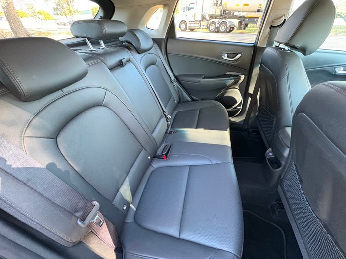 2022 Hyundai Kona Elite