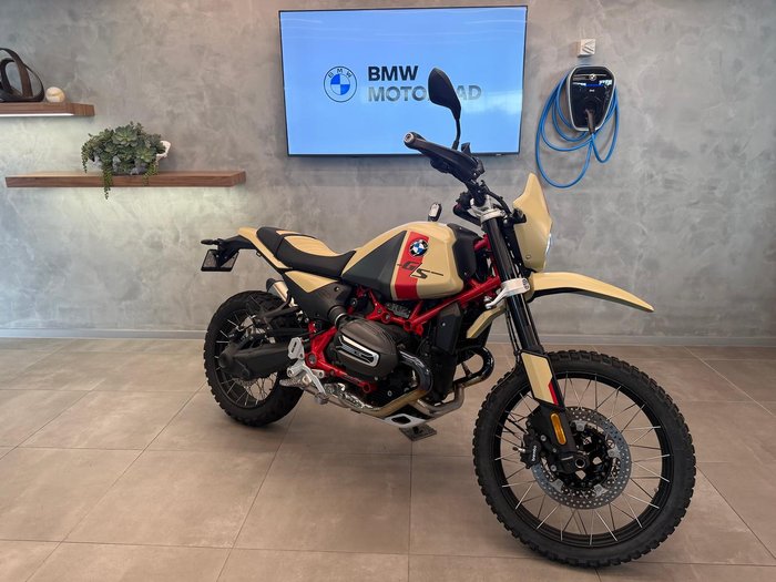 2025 BMW