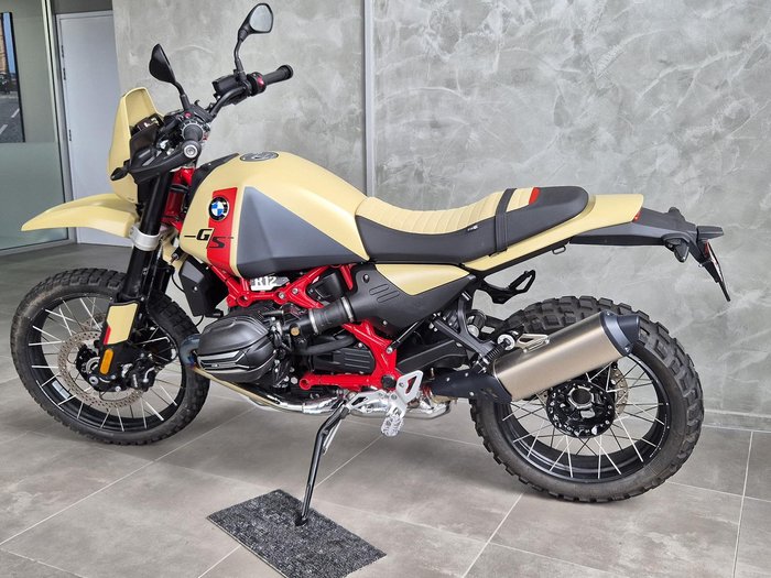 2025 BMW R 12 G/S Enduro R 12