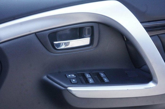 2019 Mitsubishi Pajero Sport Exceed