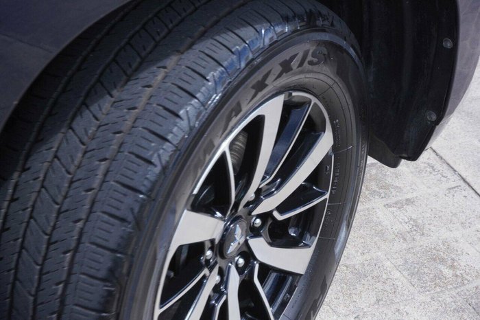 2019 Mitsubishi Pajero Sport Exceed