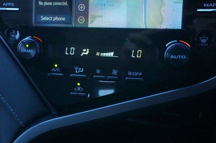 2020 Toyota Camry SX