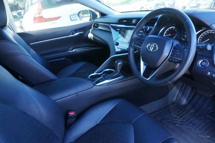 2020 Toyota Camry SX