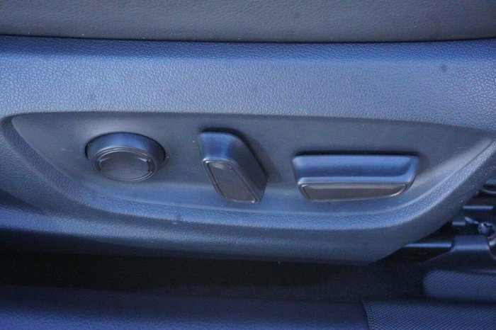 2020 Toyota Camry SX