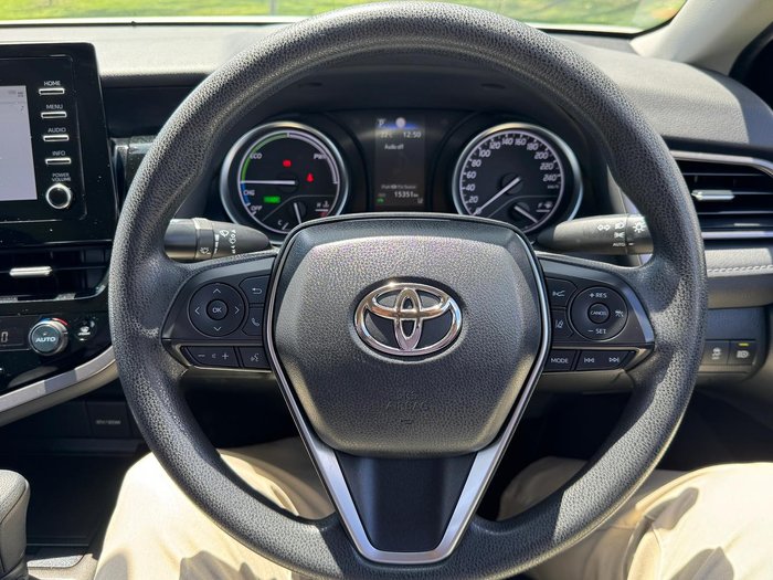 2021 Toyota Camry Ascent AXVH70R Glacier White