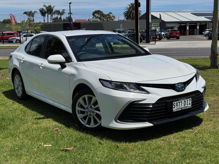 2021 Toyota Camry Ascent AXVH70R Glacier White