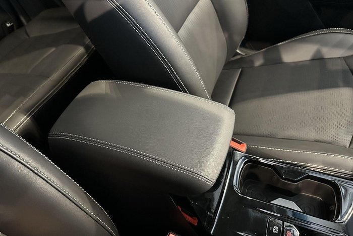 2025 Mahindra XUV3XO AX7L