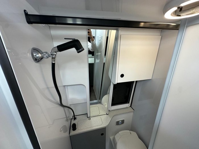 2025 Avida Diversion Lx V7012