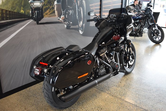 2025 Harley-davidson FXLRST LOW RIDER ST (117) VIVID BLACK