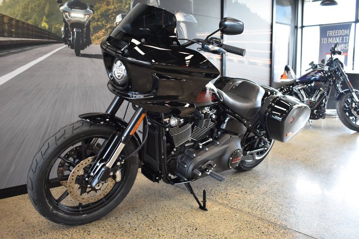 2025 Harley-davidson FXLRST LOW RIDER ST (117) VIVID BLACK