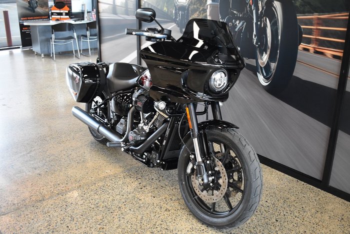 2025 Harley-davidson FXLRST LOW RIDER ST (117) VIVID BLACK