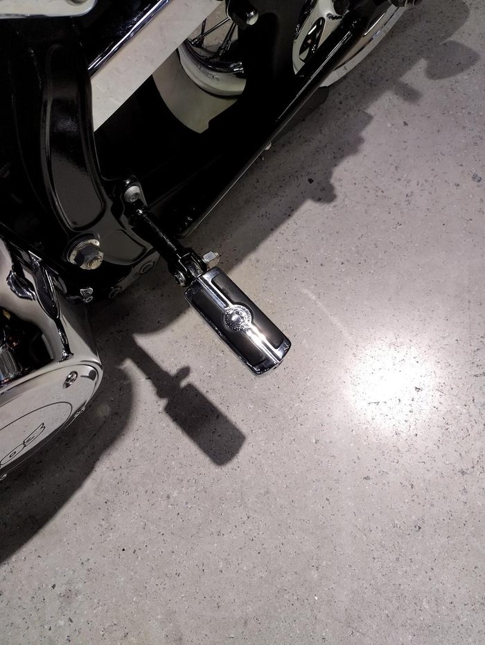 2017 Harley-Davidson Softail Deluxe 1690 (FLSTN) Softail Red