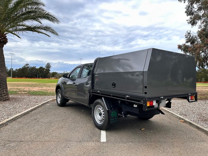 2024 Nissan Navara SL