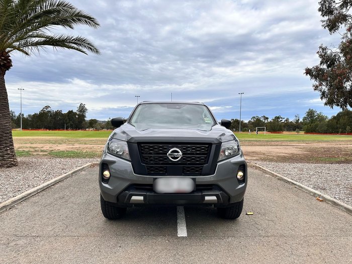 2024 Nissan Navara SL