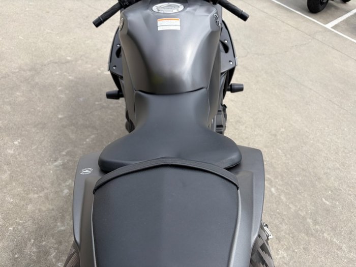 Yamaha 2012 YAMAHA 1000CC YZR-R1 Black